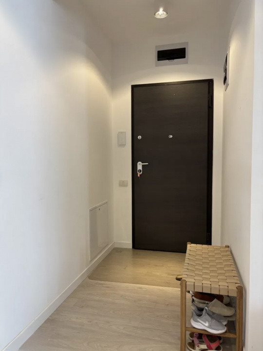 apartament decomandat de inchiriat cu 3 camere  in Pipera 