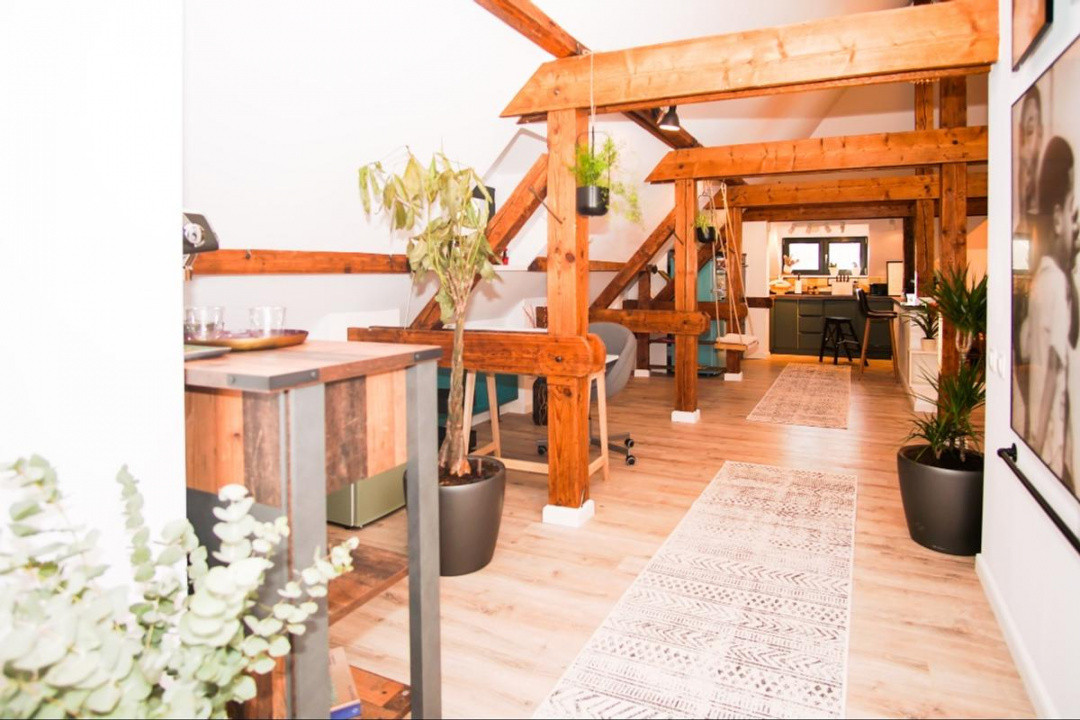 apartament decomandat de inchiriat cu 3 camere  in Dorobanti 