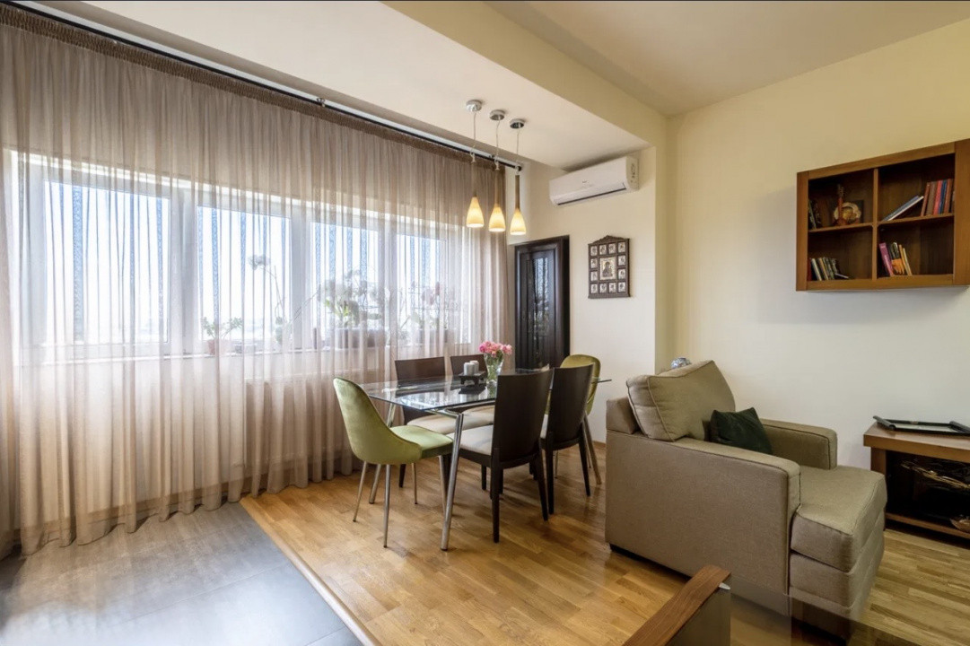 apartament decomandat de inchiriat cu 3 camere  in Pipera 