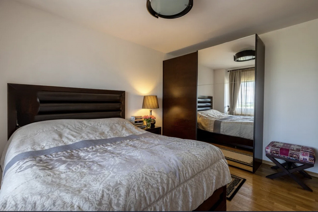 apartament decomandat de inchiriat cu 3 camere  in Pipera 