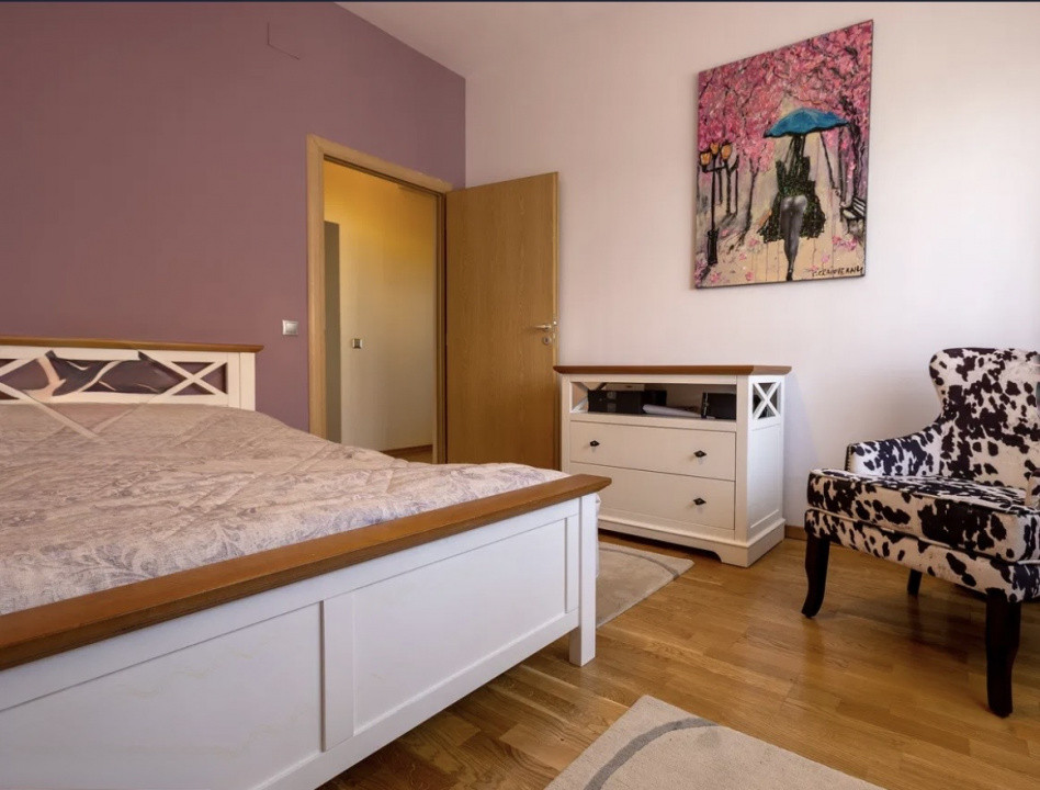 apartament decomandat de inchiriat cu 3 camere  in Pipera 