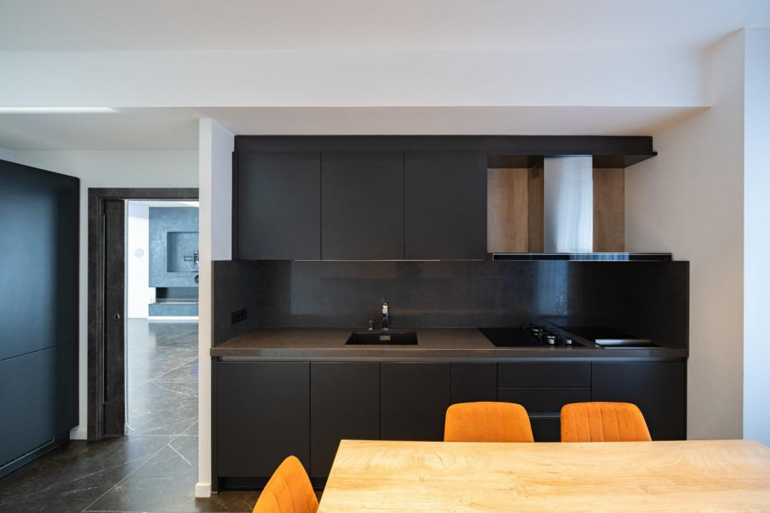 Penthouse cu vedere panoramică către Lacul Tei – Laguna Residence