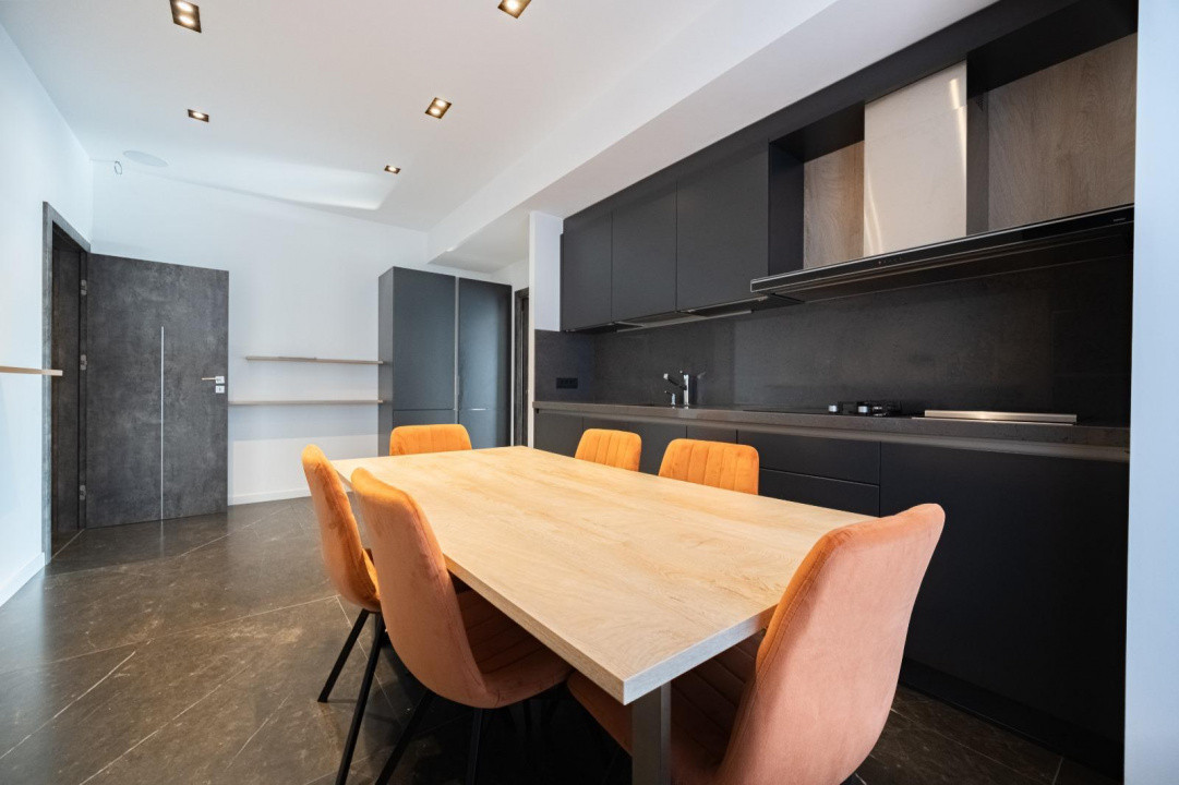 Penthouse cu vedere panoramică către Lacul Tei – Laguna Residence