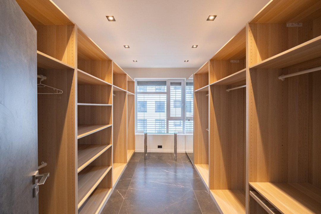 Penthouse cu vedere panoramică către Lacul Tei – Laguna Residence