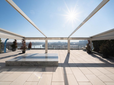 Penthouse cu vedere panoramică către Lacul Tei – Laguna Residence