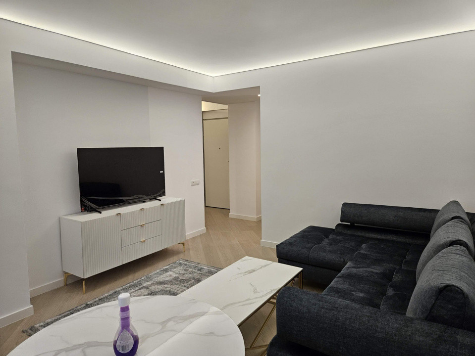 Garsonieră modernă  de închiriat | Prima închiriere | Cortina North Pipera