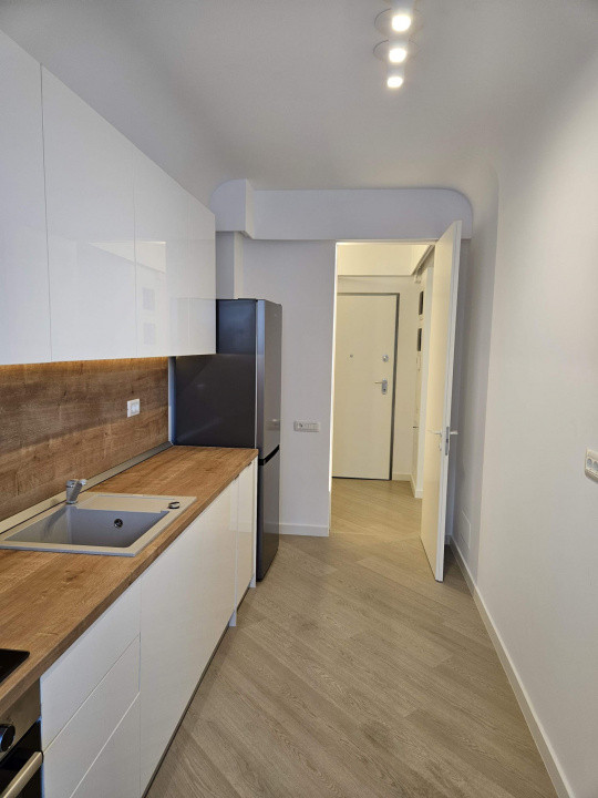 Garsonieră modernă  de închiriat | Prima închiriere | Cortina North Pipera