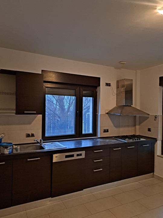 Casa 5 camere Pipera Porche