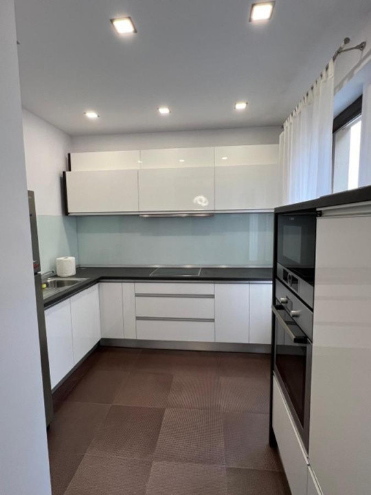 apartament semidecomandat de inchiriat cu 2 camere  in Dorobanti 