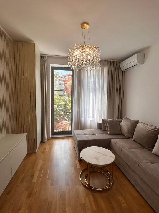 apartament decomandat de inchiriat cu 2 camere  in Soseaua Nordului 