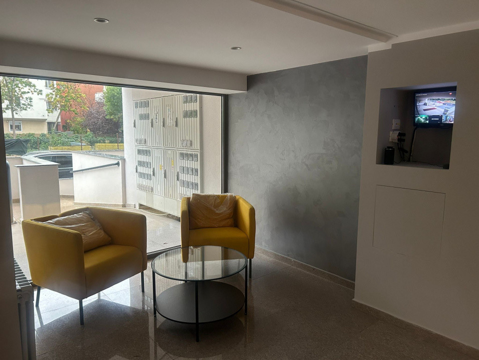 apartament decomandat de inchiriat cu 2 camere  in Soseaua Nordului 