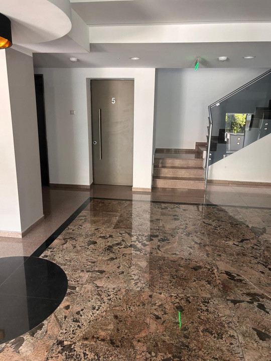 apartament decomandat de inchiriat cu 2 camere  in Soseaua Nordului 