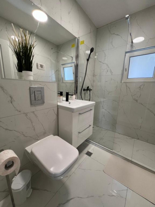 Apartament 2 camere Calea Victoriei situat la  etajul 9/10