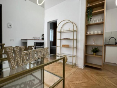 Apartament 2 camere Calea Victoriei situat la  etajul 9/10