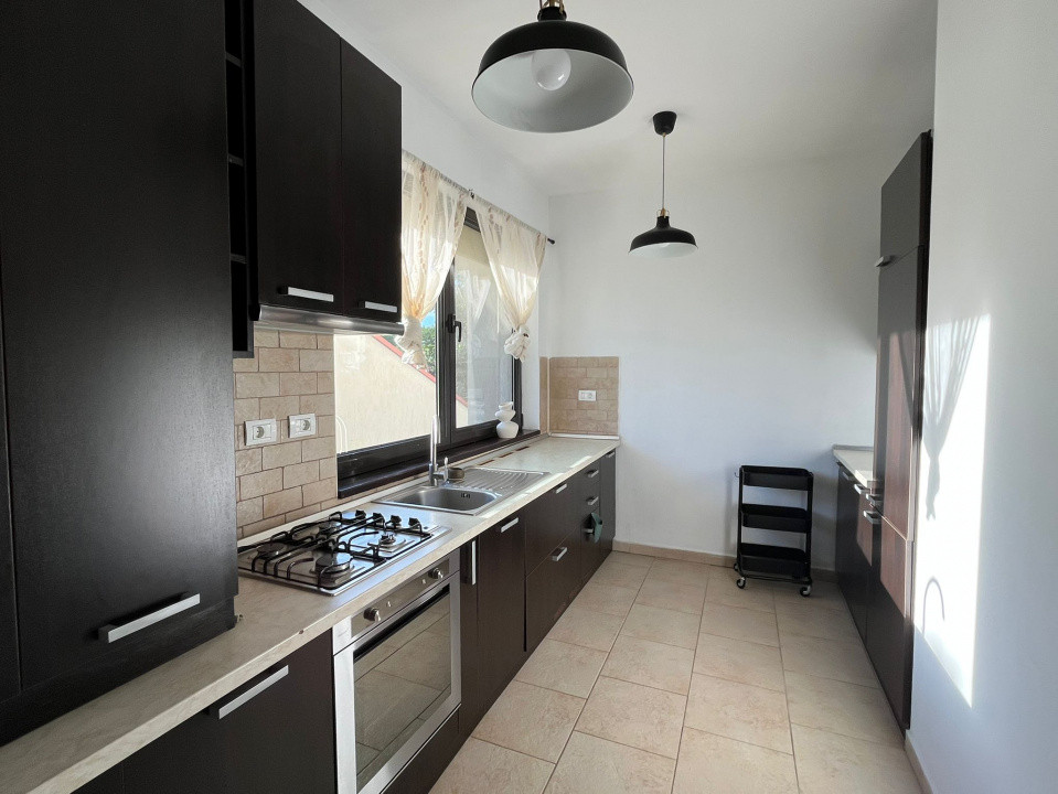 Apartament  de vanzare cu 3 camere  in Pipera,  vedere la padure