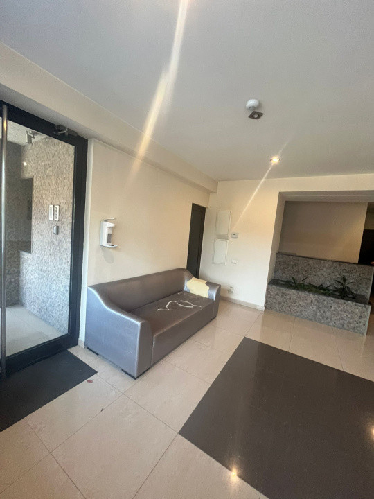 Apartament  de vanzare cu 3 camere  in Pipera,  vedere la padure