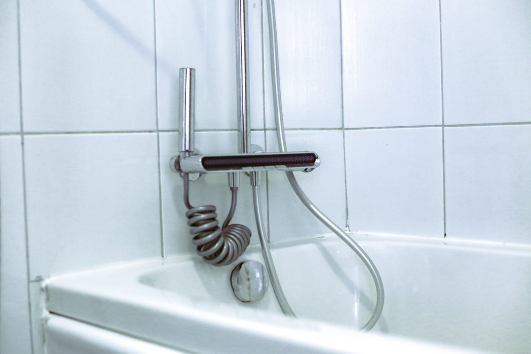 Garsoniera moderna, la cheie, regim hotelier, investitie, zona Arcul de Triumf