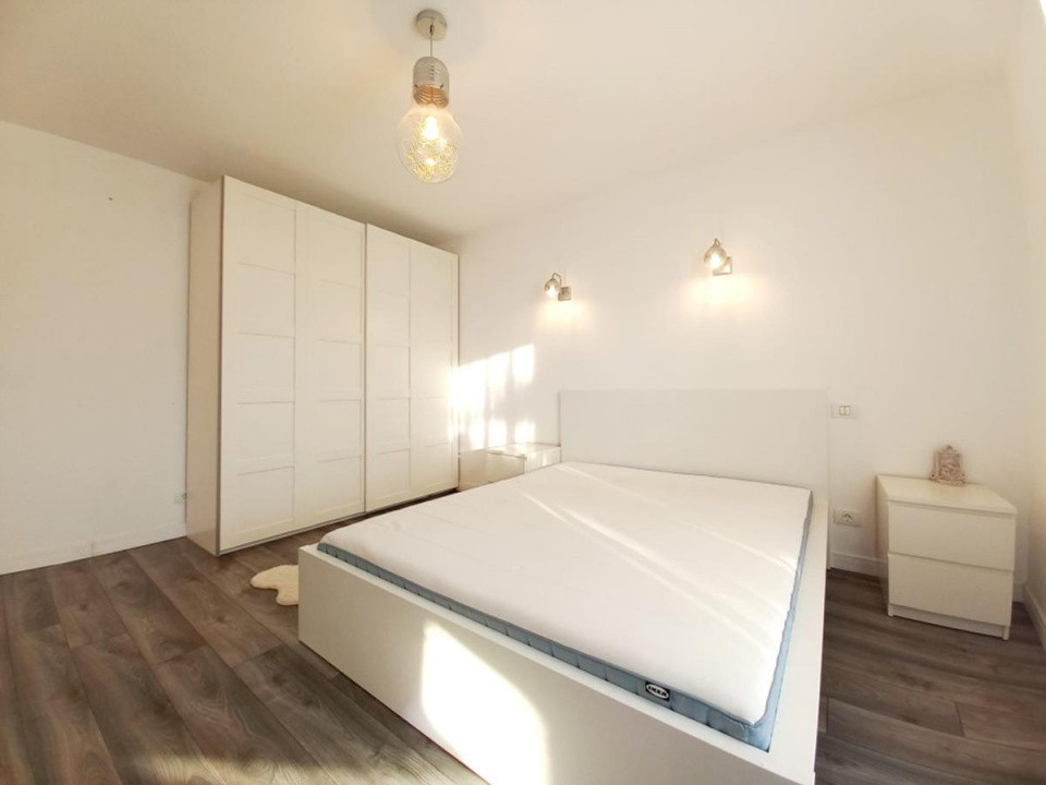 apartament decomandat de inchiriat cu 3 camere  in Baneasa 