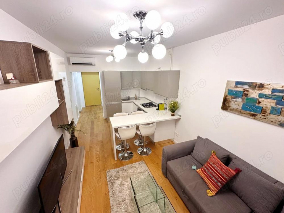 apartament decomandat de inchiriat cu 2 camere  in Aviatiei 