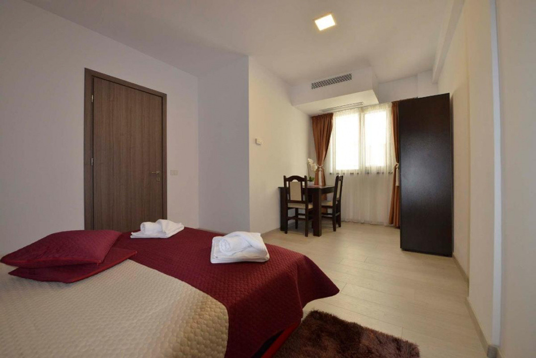apartament decomandat de inchiriat cu 2 camere  in Armeneasca 