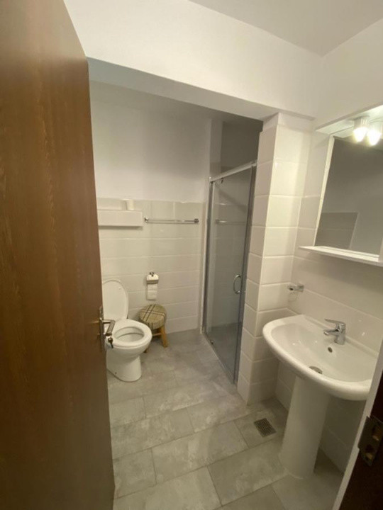 apartament decomandat de inchiriat cu 2 camere  in Floreasca 