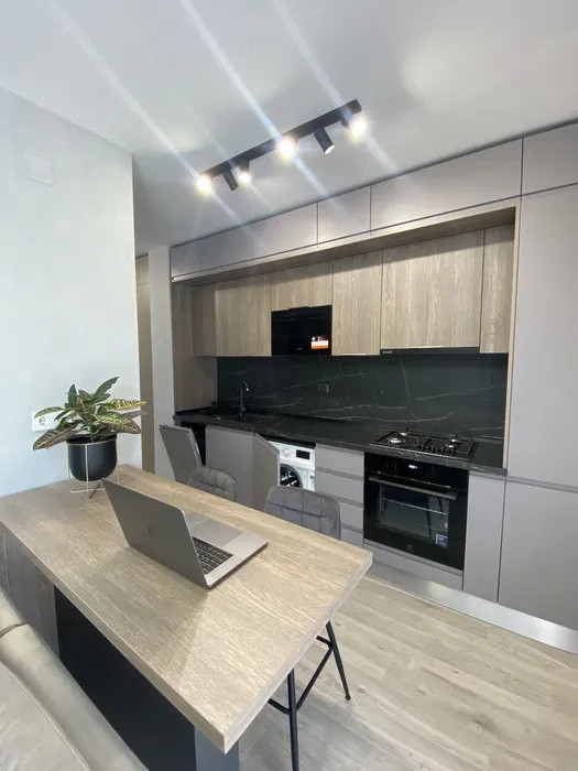 Apartament cochet aproape de metrou, zona de Nord