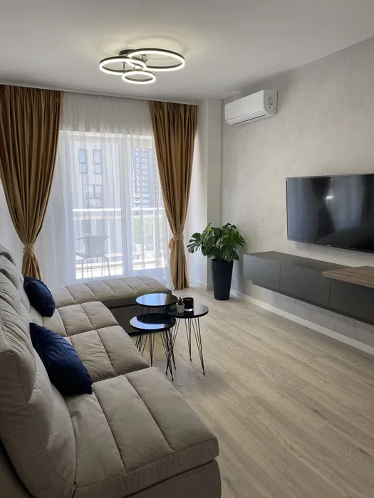 Apartament cochet aproape de metrou, zona de Nord