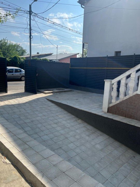 Vilă + curte  – 15 minute de Piața Unirii | 205 mp | 3 parcari
