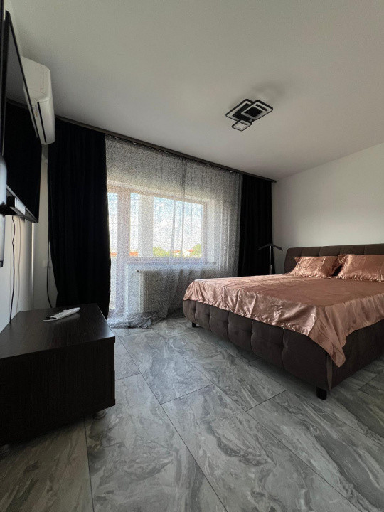 Vilă + curte  – 15 minute de Piața Unirii | 205 mp | 3 parcari