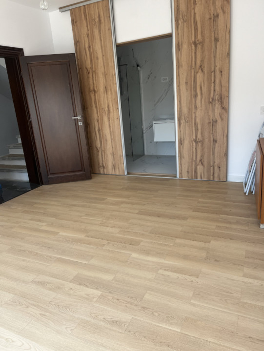 Vila individuala noua, 300 mp, 4 camere, 3 bai, curte, parcare, zona 1 Decembrie