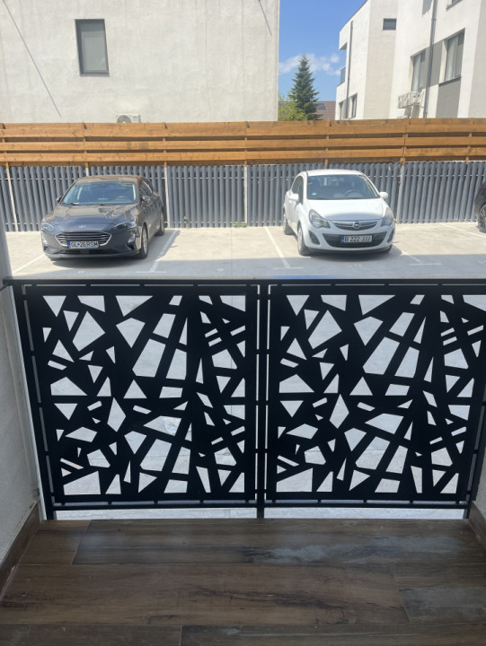 Apartament 2 camere 52 mp, bloc nou, centrala, parcare, zona Trapezului