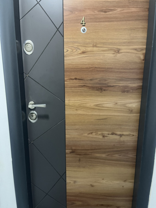 Apartament 2 camere 52 mp, bloc nou, centrala, parcare, zona Trapezului