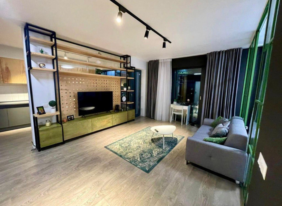 Studio modern cu parcare privată și spațiu generos