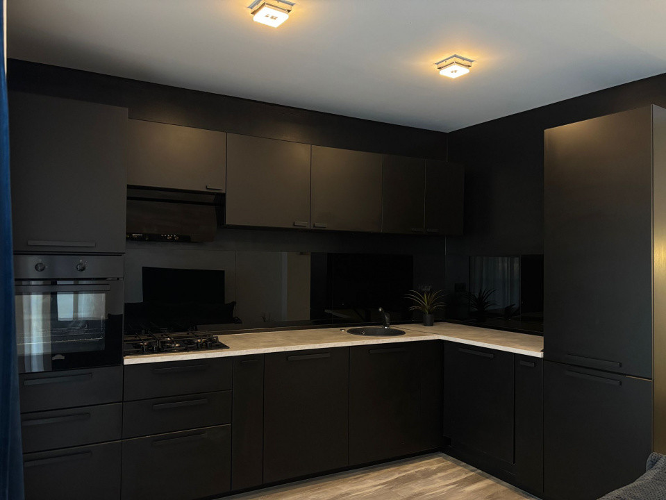 Apartament 3 camere zona de nord, lângă parc și metrou, un apartament / nivel