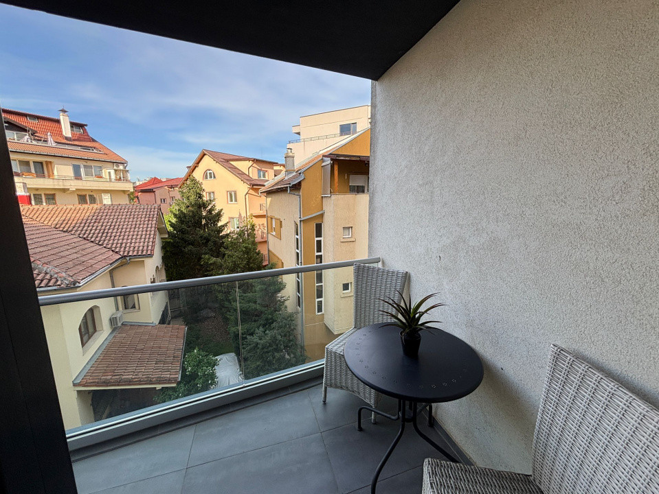 Apartament 3 camere zona de nord, lângă parc și metrou, un apartament / nivel