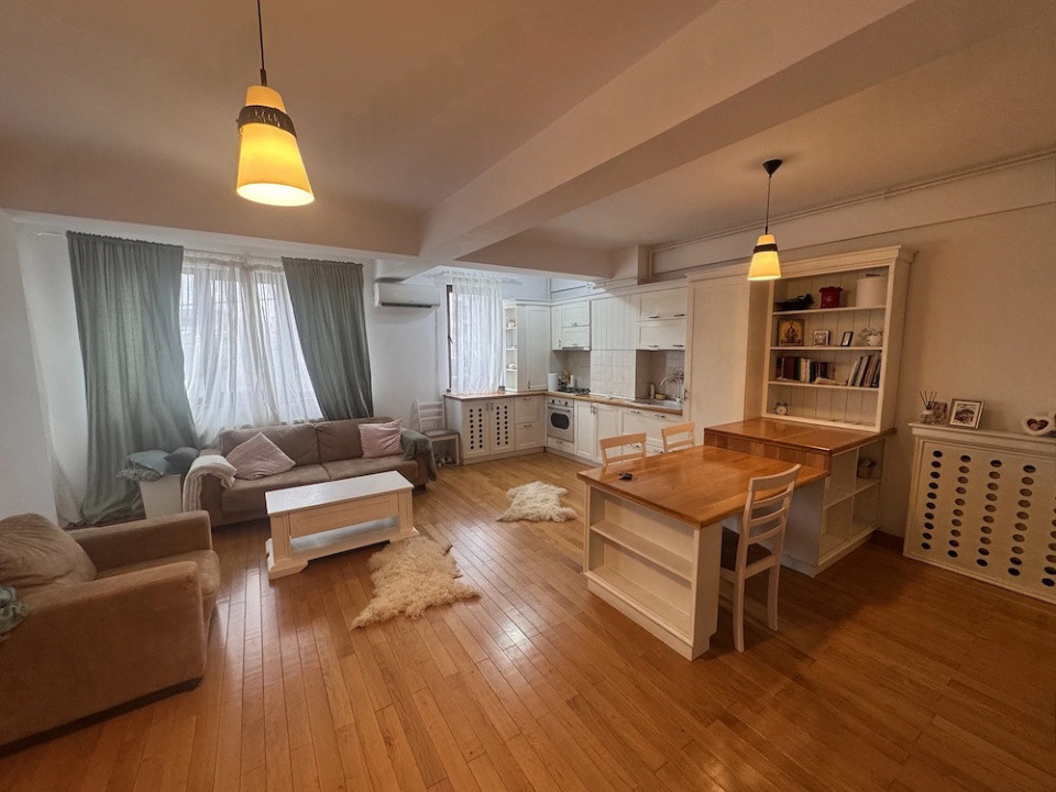 Apartament  cochet de 2 camere, rafinat și liniștit în zona 1 Mai
