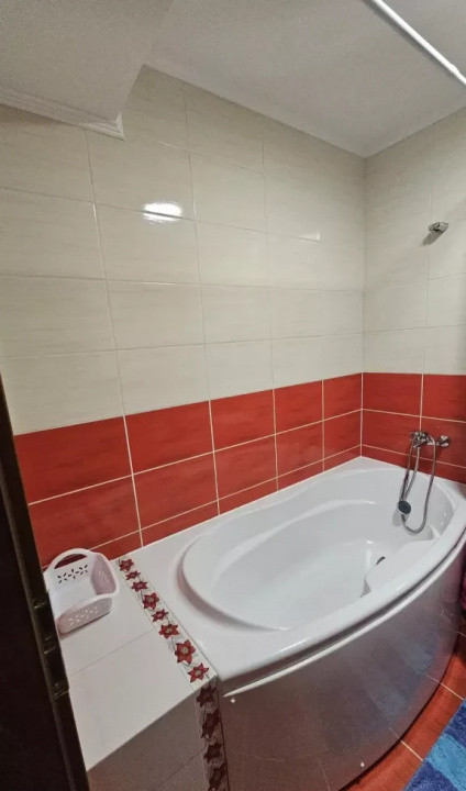 De inchiriat apartament semidecomandat cu 2 camere  in Dudesti 