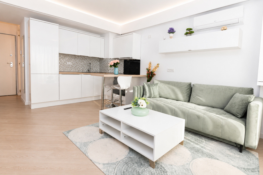 apartament  de inchiriat cu 2 camere in Cortina North/Pipera 