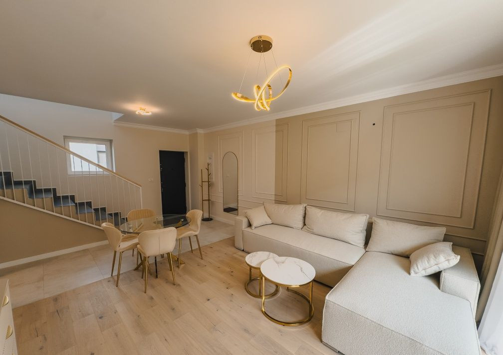 Vila 3 camere H4L Village Pipera, curte, parcare, prima inchiriere