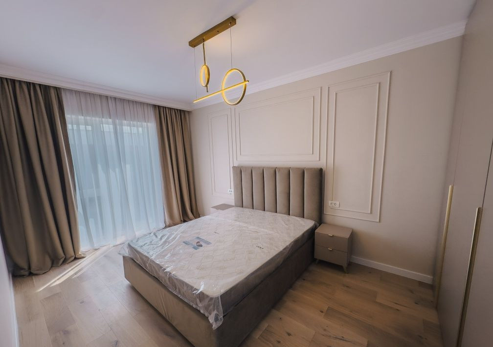 Vila 3 camere H4L Village Pipera, curte, parcare, prima inchiriere