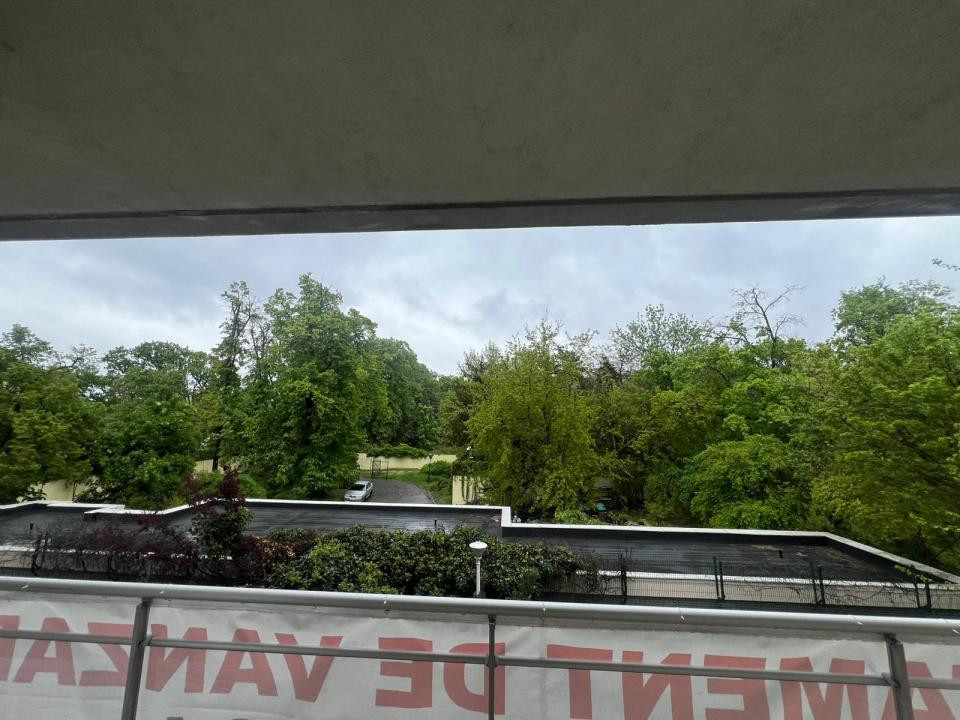 Apartament exclusivist 5 camere – vedere lac Bordei – Primăverii
