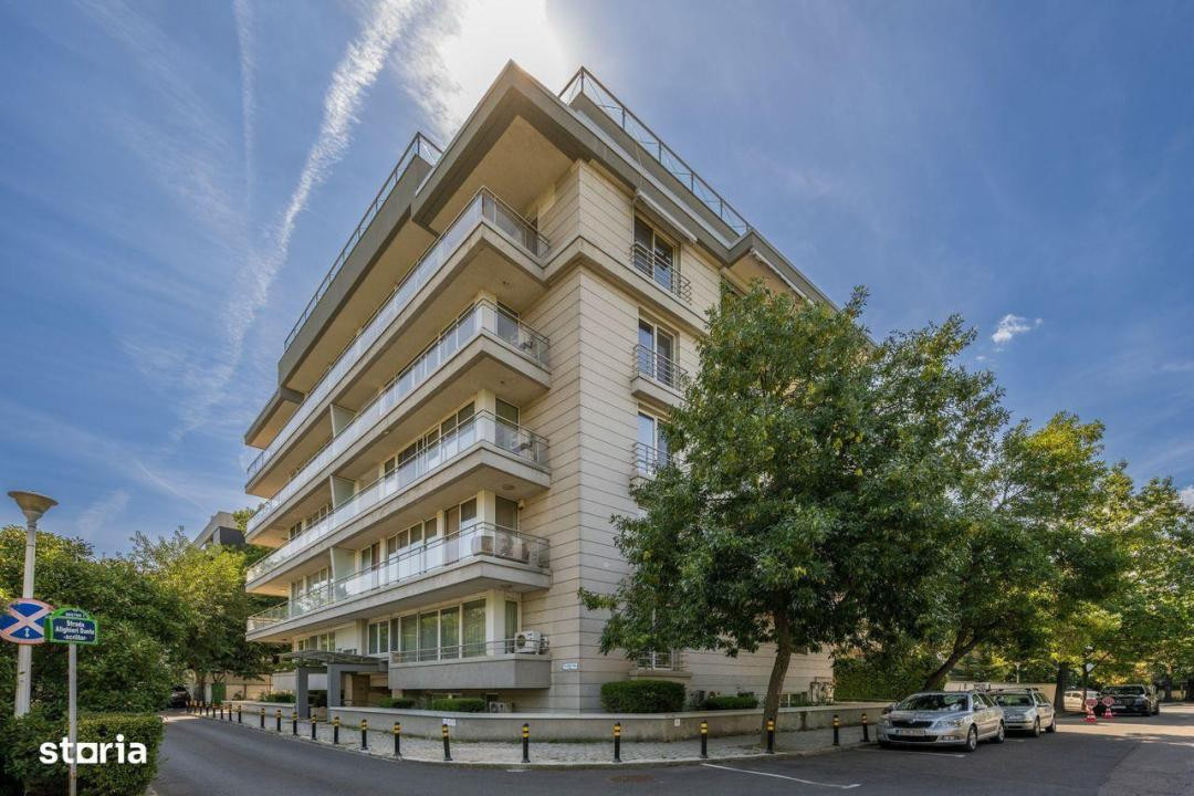 Apartament exclusivist 5 camere – vedere lac Bordei – Primăverii