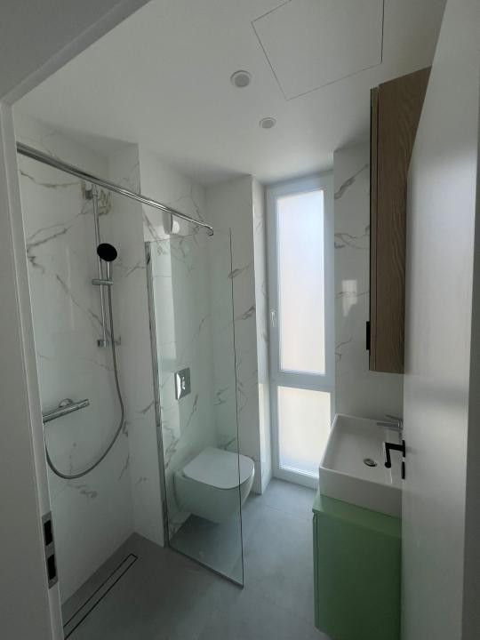 Apartament de vanzare cu  3 camere  in Pipera 