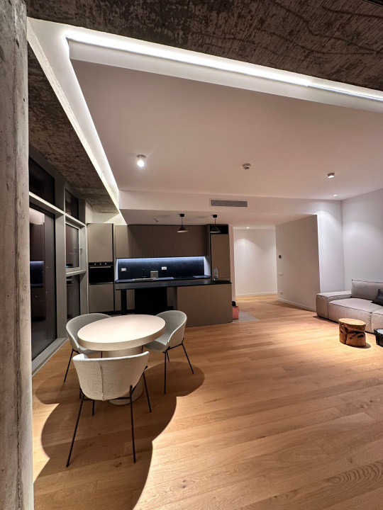 Apartament 3 camere 101 m, la cheie, modern, piscina, parcare, Upsite,Floreasca 
