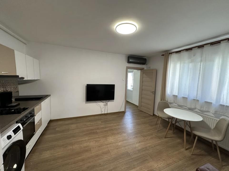 apartament decomandat de inchiriat cu 2 camere  in Floreasca 