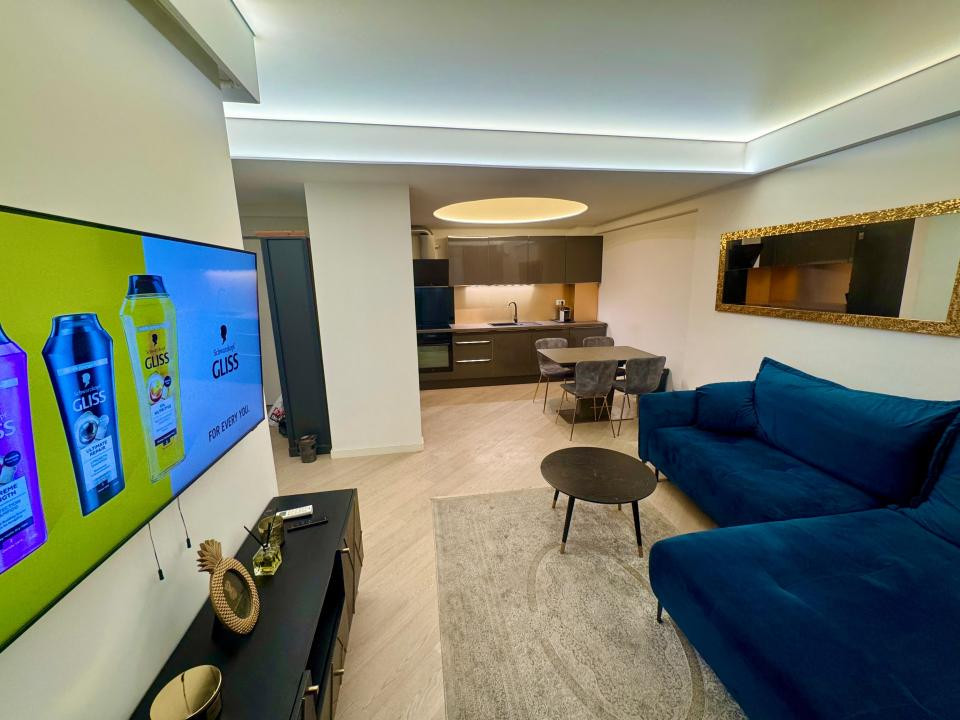 Închiriere Apartament 3 Camere | Cortina North | Parcare Subterană Inclusă