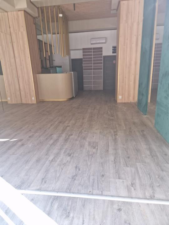 Spatiu comercial stradal, 70 mp, terasa, Horeca, zona Centru Vechi
