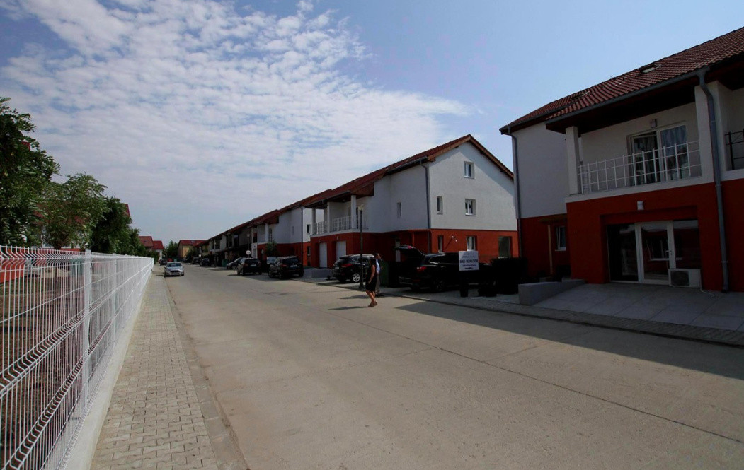 Casa in complex Pipera