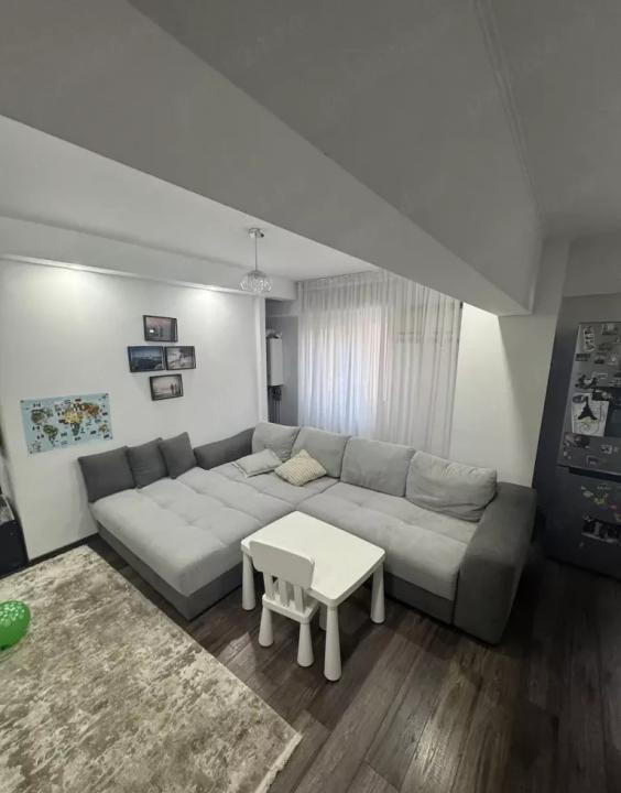 Apartament 3 camere de inchiriat Piata Muncii 350m loc de parcare