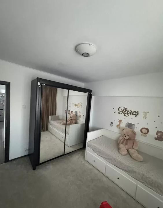 Apartament 3 camere de inchiriat Piata Muncii 350m loc de parcare